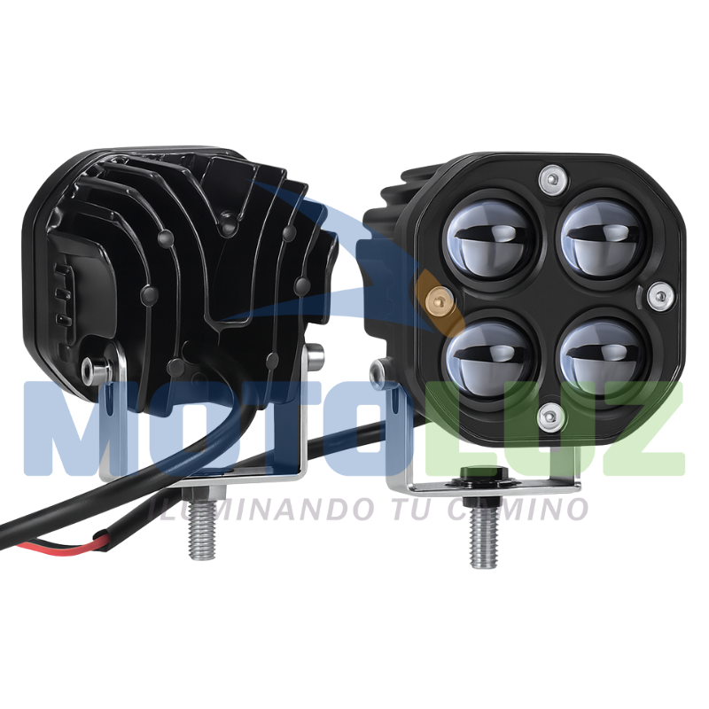 PAR DE EXPLORADORAS CUADRADAS 4X4 (LY-40W)